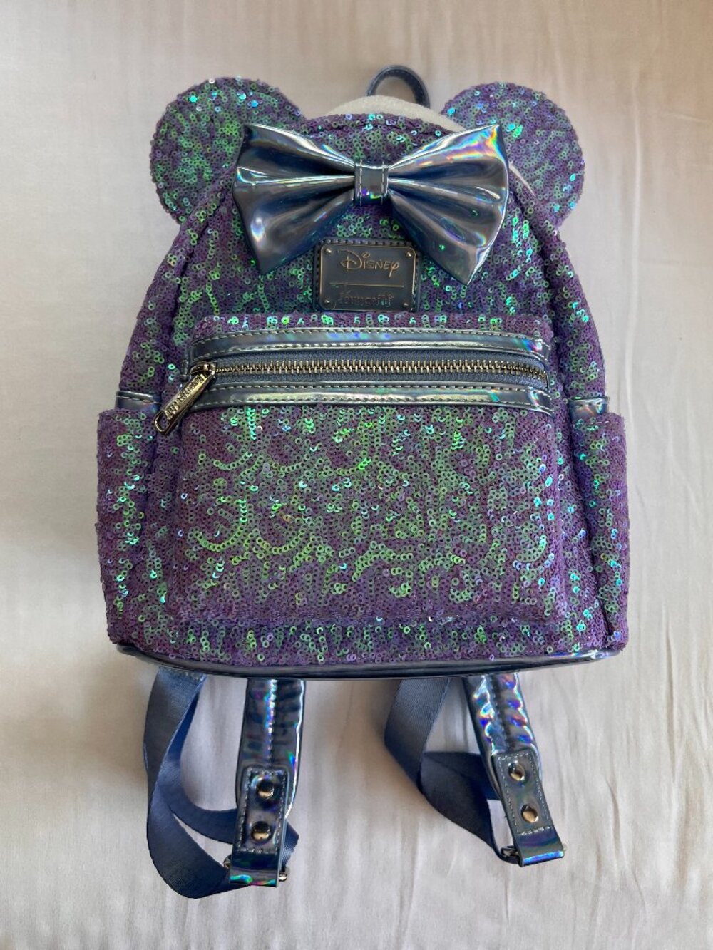 Loungefly Disney Minnie Mouse Sequin Celebration Mini Backpack (Pink a la Mode) - Picture 1 of 8